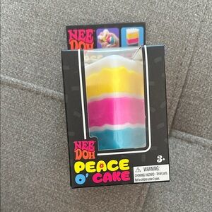 NeeDoh Peace O' Cake Colorful Layered Squishy Toy